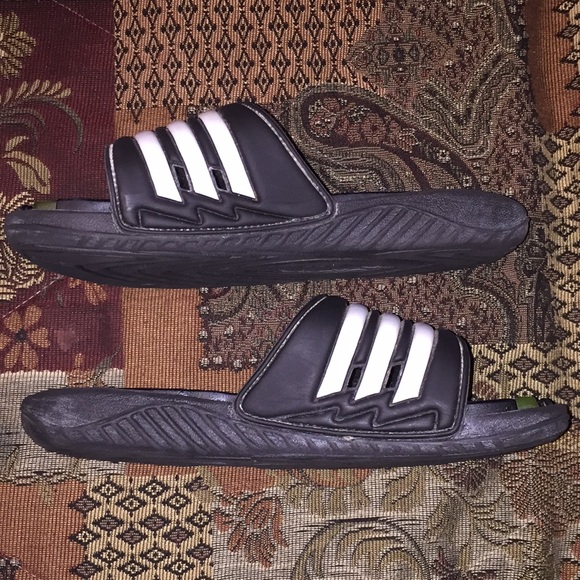 Adidas slides - Picture 6 of 7